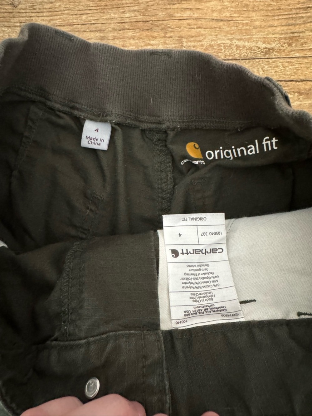 Carhartt Women’s Green Original Fit Shorts Size 4 - Picture 4 of 7